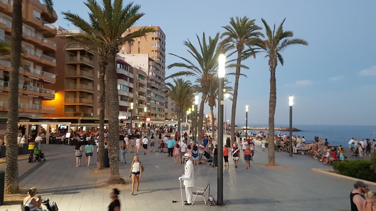 Apartamento Torrevieja Kültér fotó